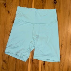 Aritzia Women's Biker Shorts